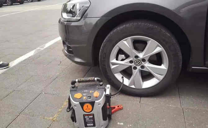 六安汽车搭电案例
